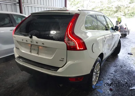 2010 Volvo Xc60 T6/T6 R-Design z USA, uszkodzony, nr VIN YV4992DZ6A2029023